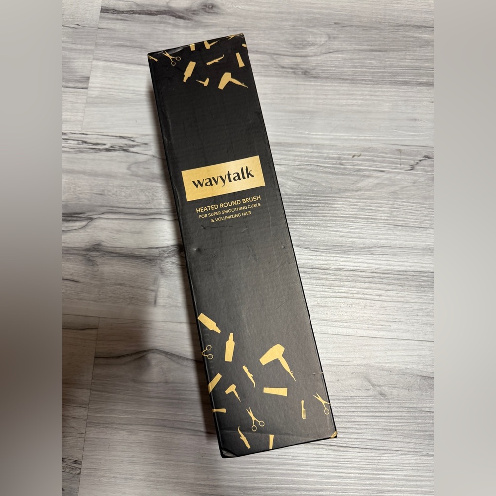 Wavytalk Heated Round Brush